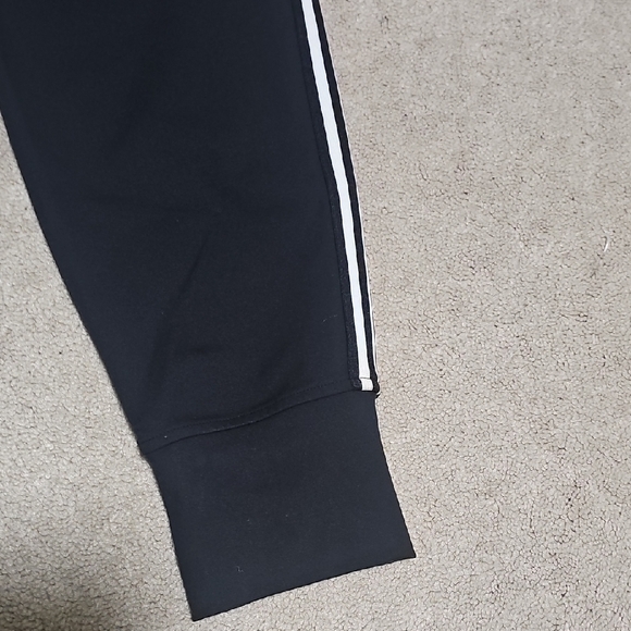 Athletic Works Black Activewear Pants - Picture 3 of 6